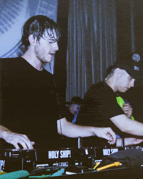 Holy-Ship-7.gif