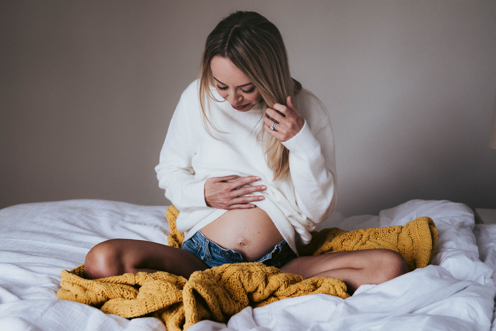Calgary Maternity Photographer