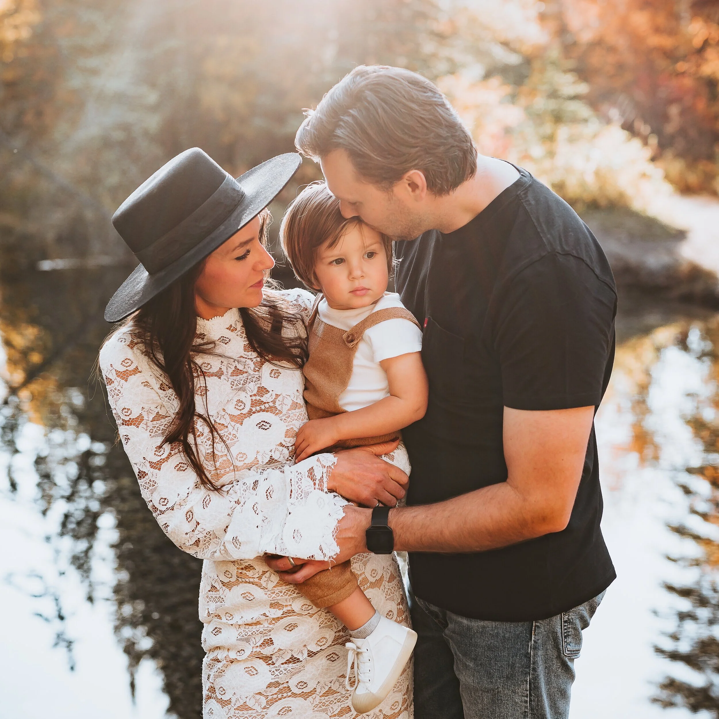 WARM FALL BOHO FAMILY SESSION