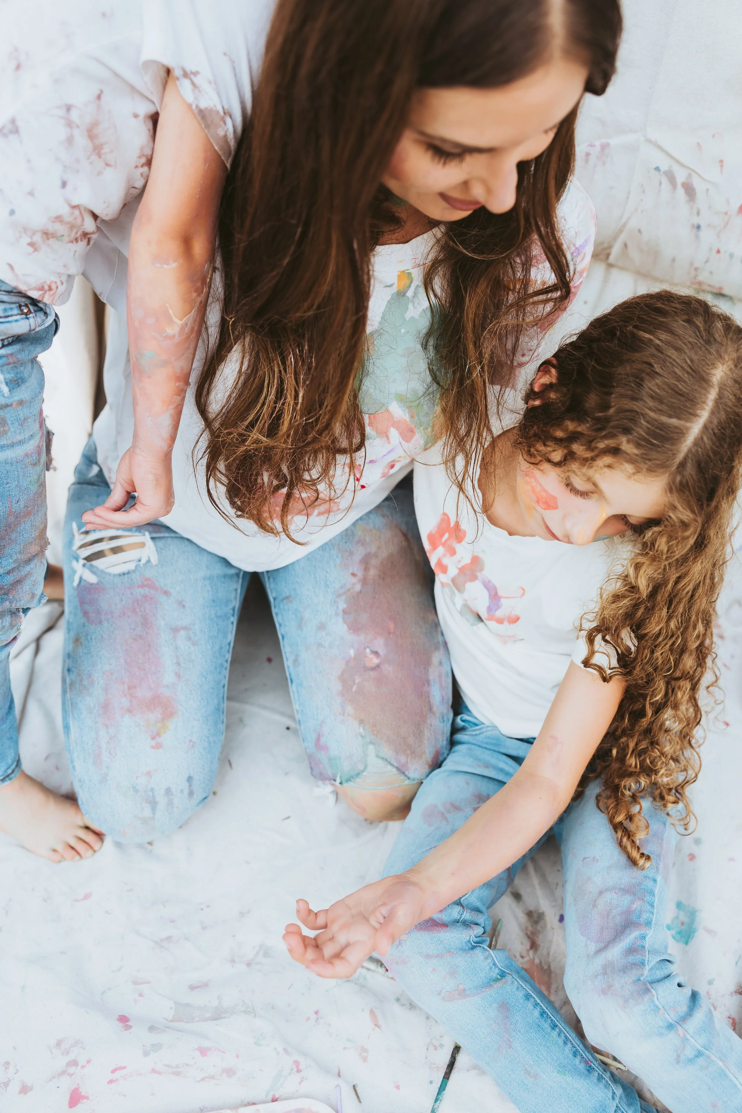 creative-paint-family-photos-calgary-alberta-maxine-lagarde-photography.jpeg211.jpg
