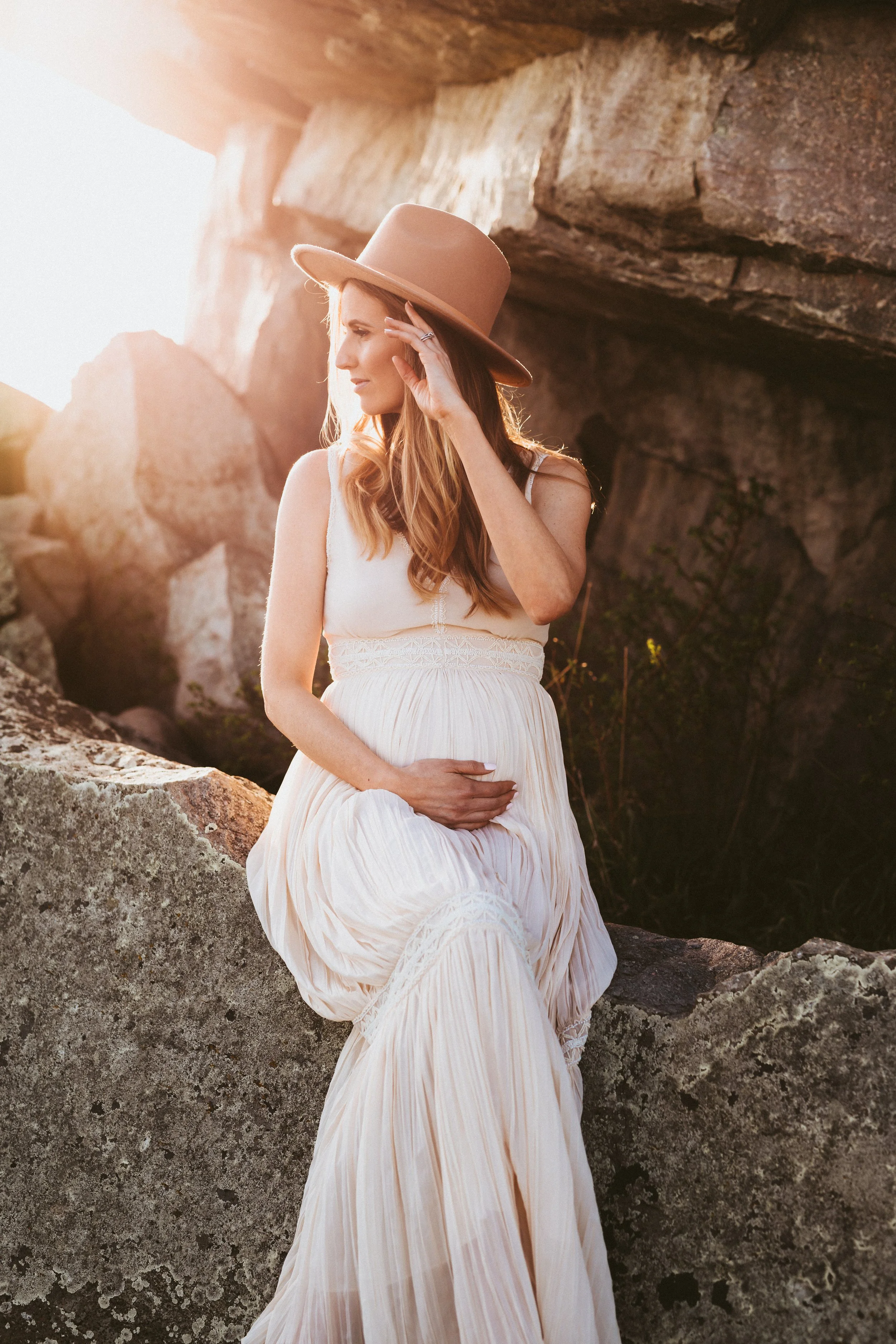 maternity-sunset-photo-alberta-maxine-lagarde-photography.jpeg49.jpg