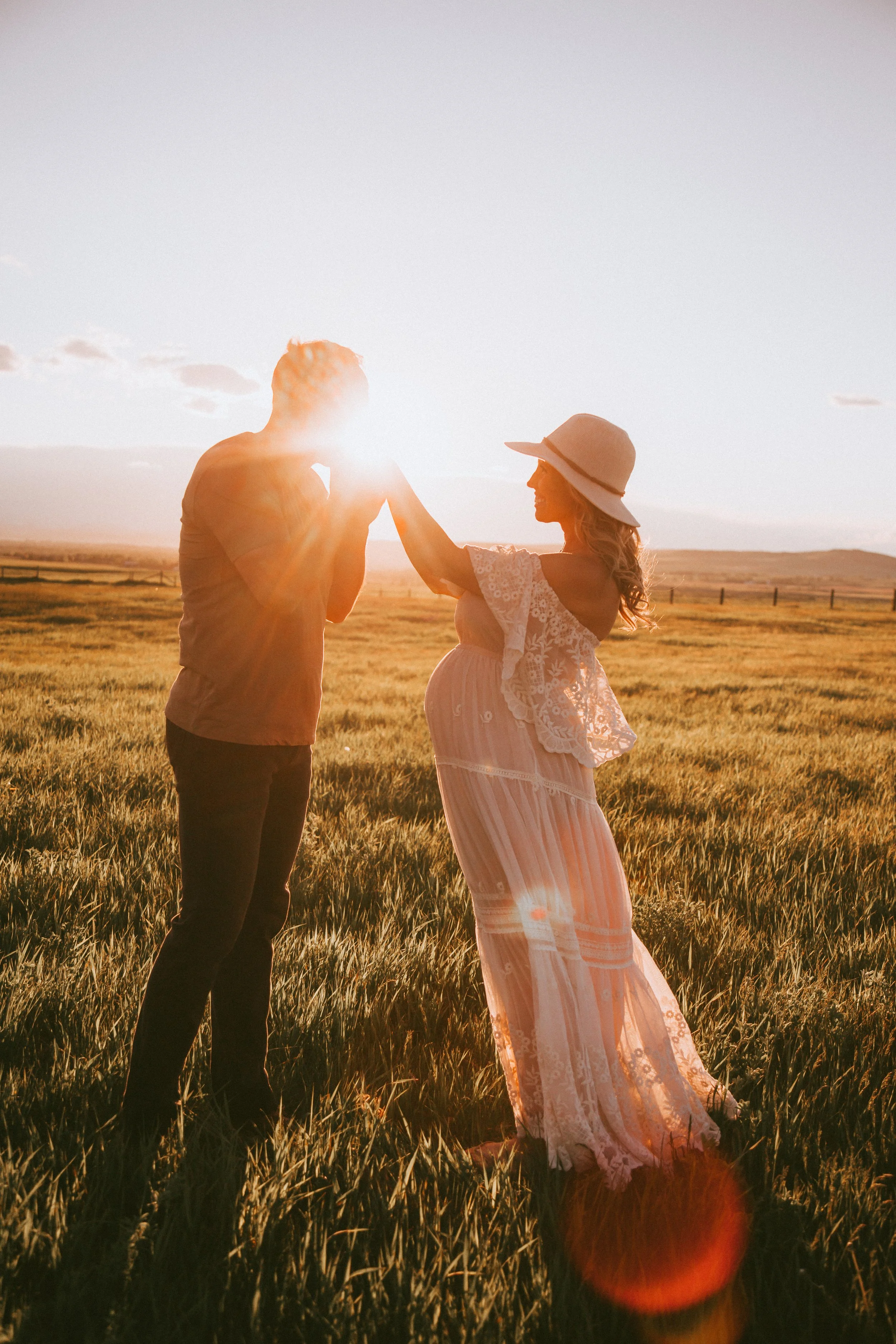 boho-dress-maternity-photos.jpg