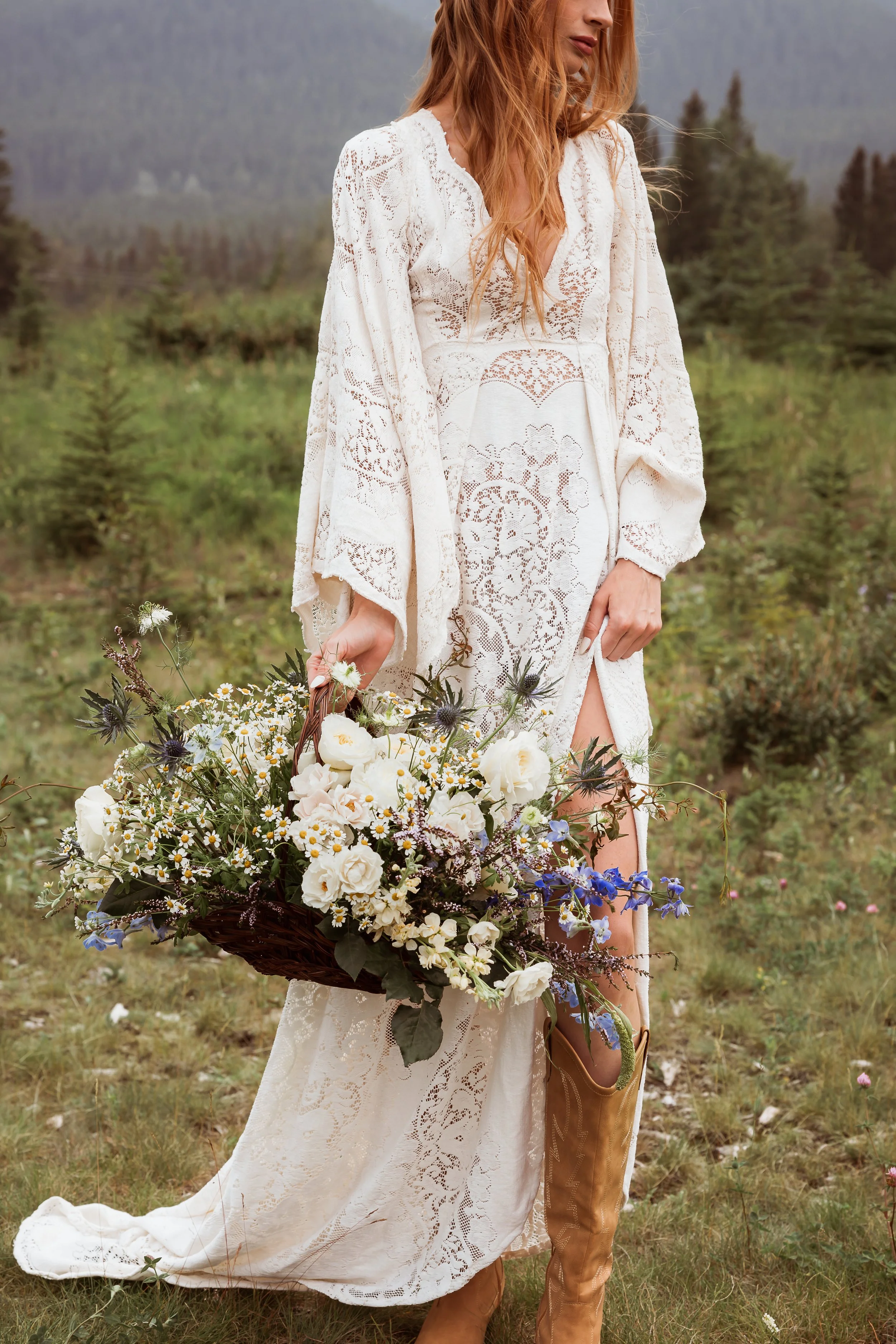 client-closet-maternity-photos-alberta.jpg