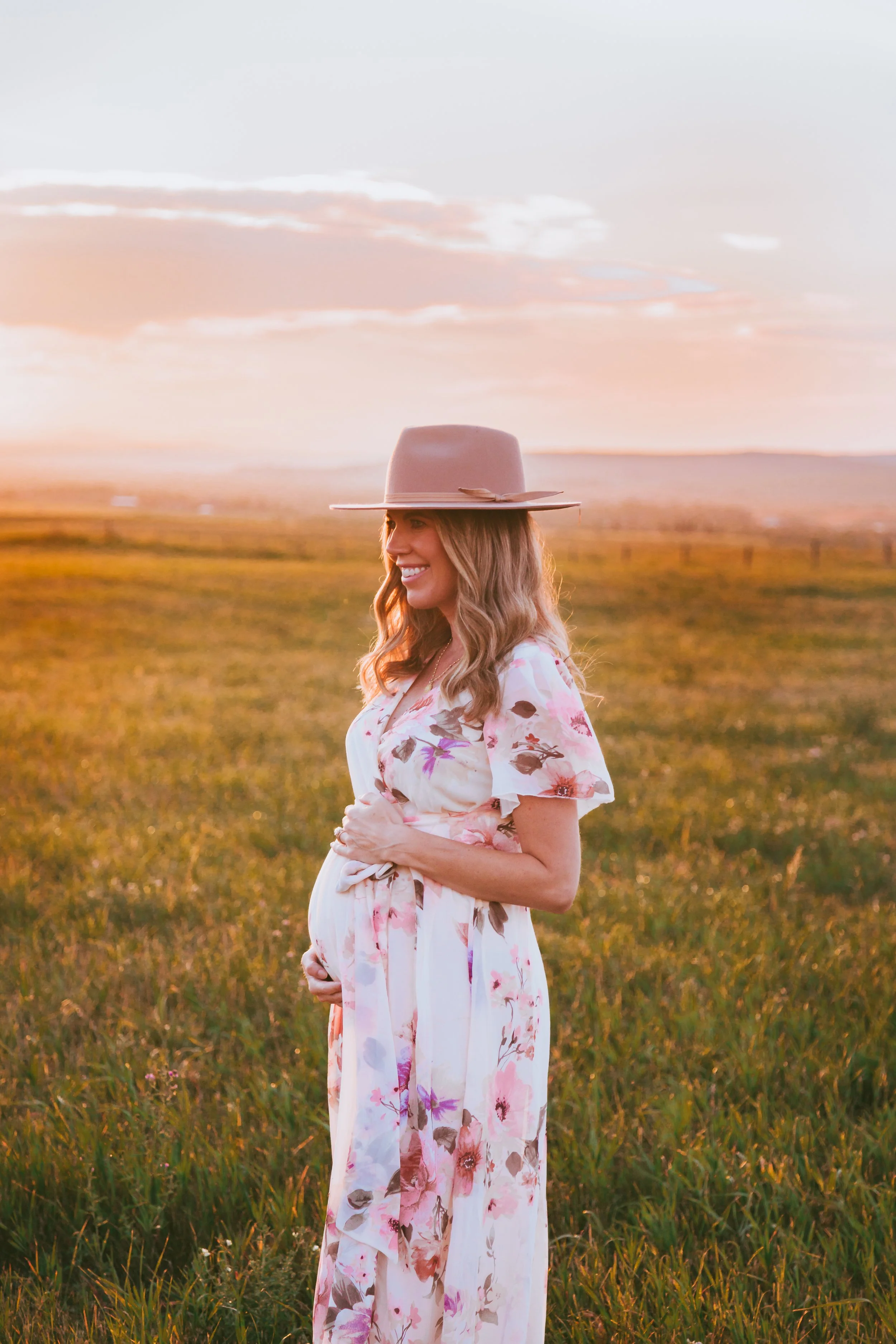 dress-maternity-photos-calgary-alberta-client-closet.jpeg