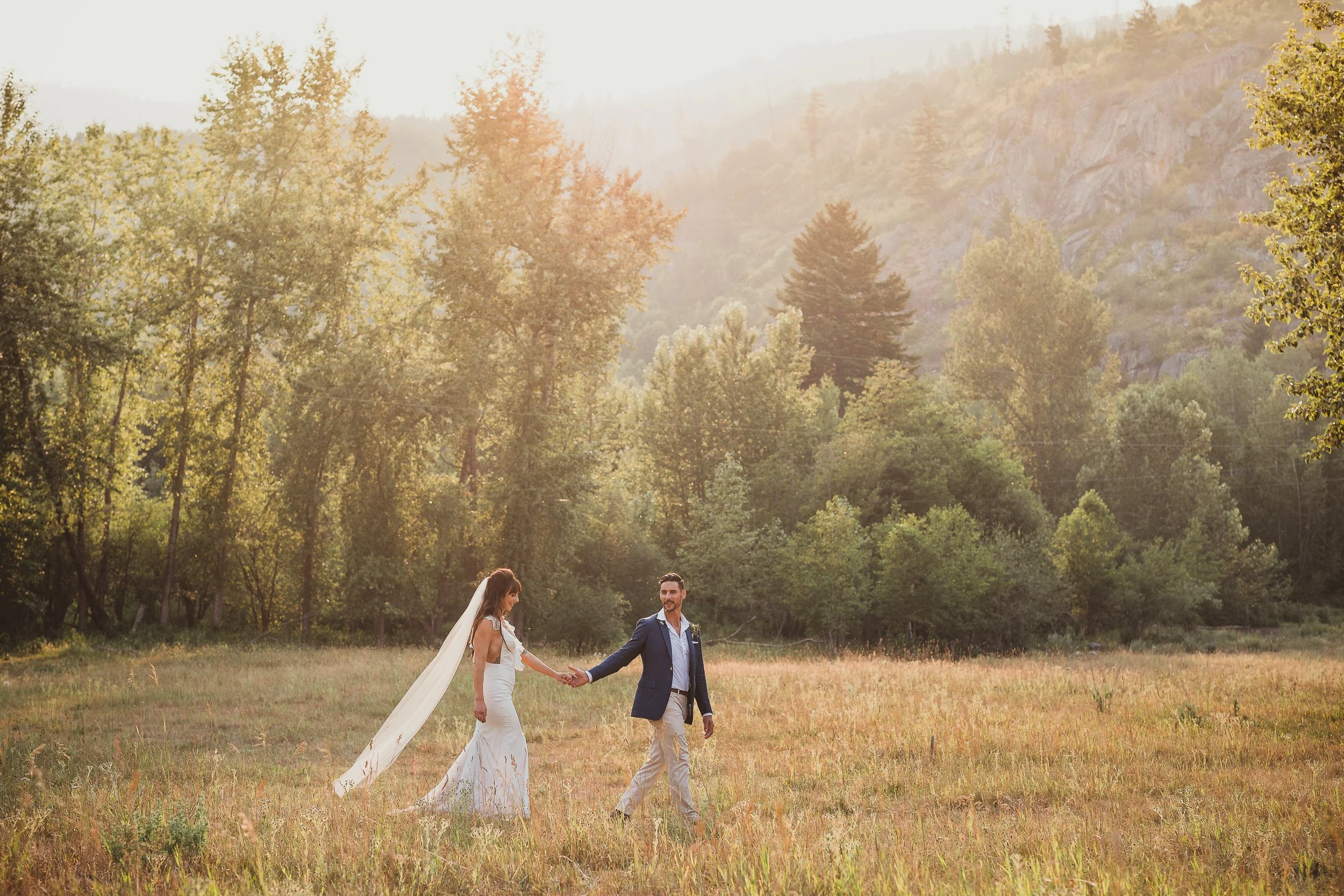 dreamy-sunset-alberta-elopement-photos.jpg