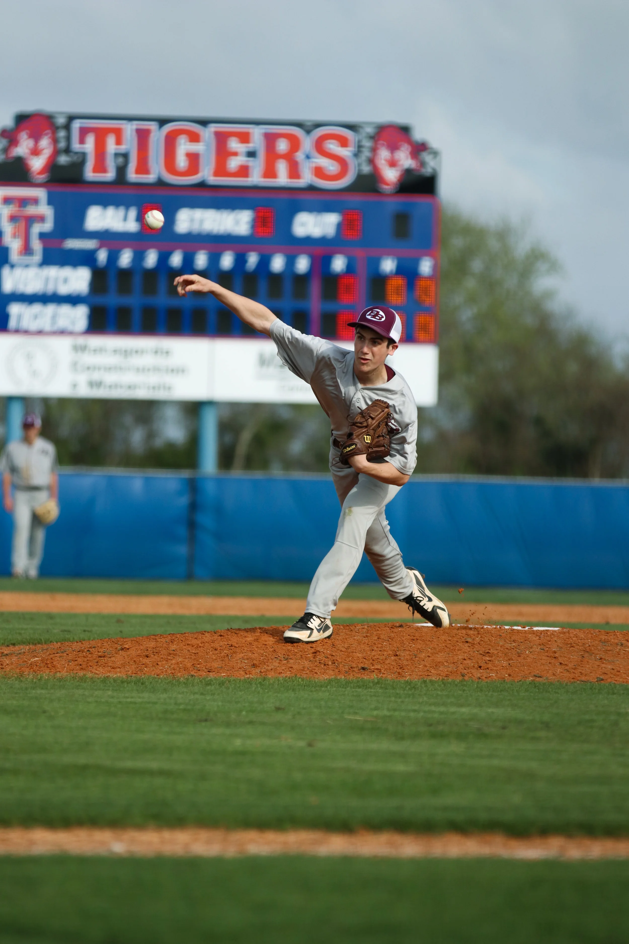 WestonSwobodaPitchingMoundGM.jpg