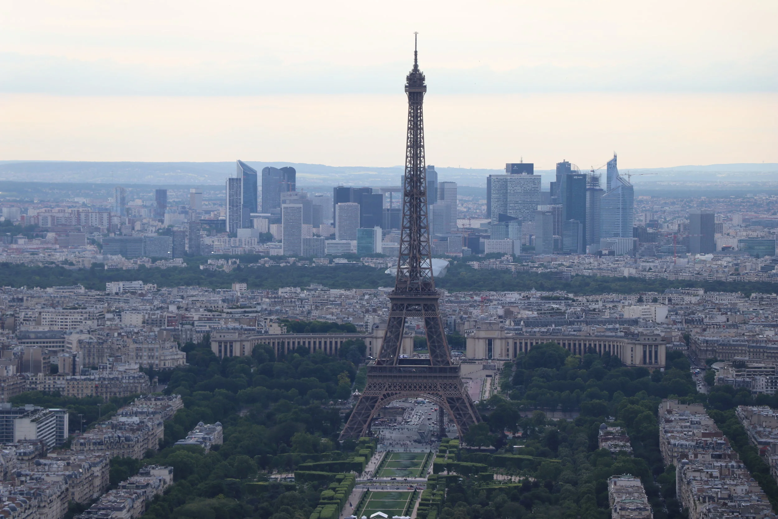 eiffeltowerskyviewhorizontalgm.JPG