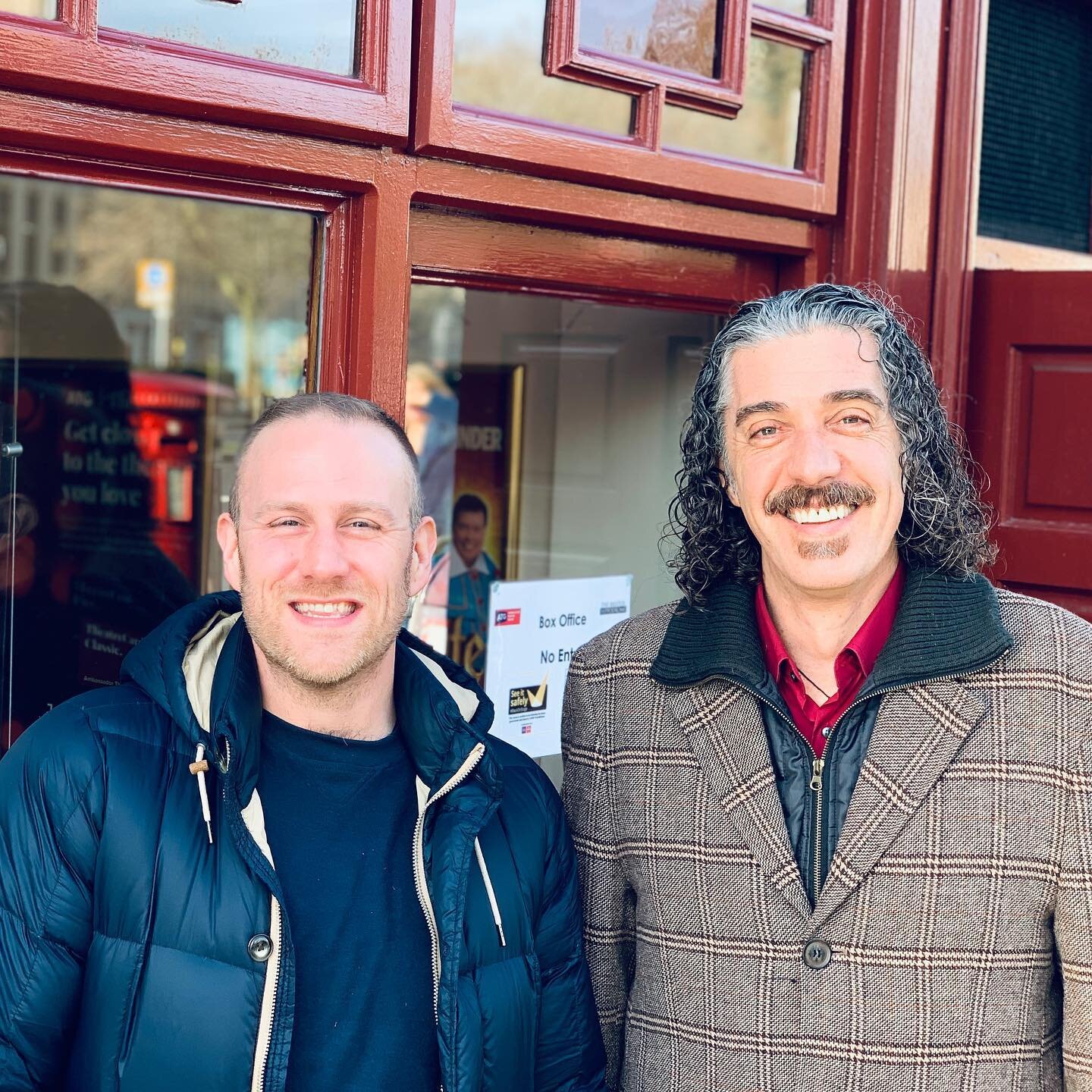 GIUSEPPE 😍🇮🇹 today I met a hero and he was the most wonderful person 😁 I grabbed a quick photo before he took his beautiful family to see Snow White @bristolhipp - the best part about being in that tent is meeting my fellow alumni 💙 until our tr