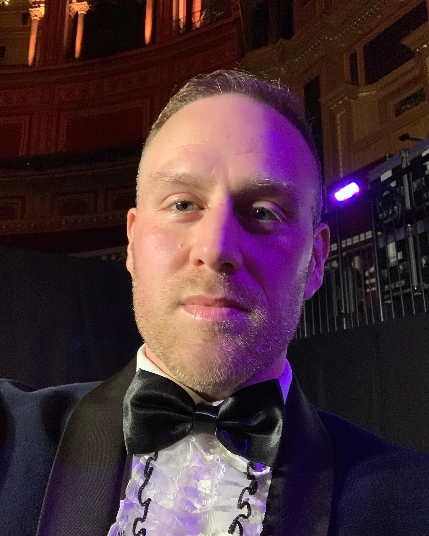 Ready for the 75th annual @bafta awards at the Royal Albert Hall! Check out tonight&rsquo;s awards for my cameo, but will it be me or one of my creations 🤫 
.
.
.
#bafta #cake #cakes #cakedecorating #cakesofinstagram #gbbo