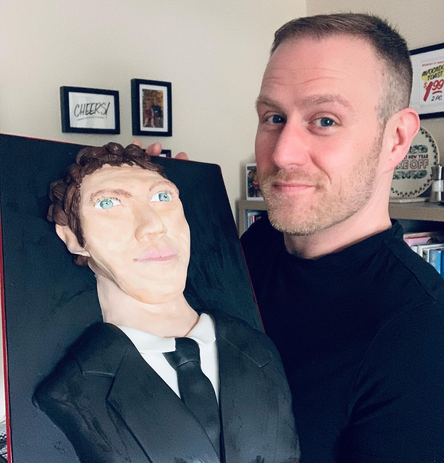 Closest I&rsquo;ll get to Benedict Cumberbatch in my flat! Made entirely vegan for him and it was @emmawatson who ended up eating it 🤷🏼&zwj;♂️
Thank you to @rebelwilson and @bafta for the amazing night! 
.
.
.
#bafta #cake #cakesofinstagram #cakes 