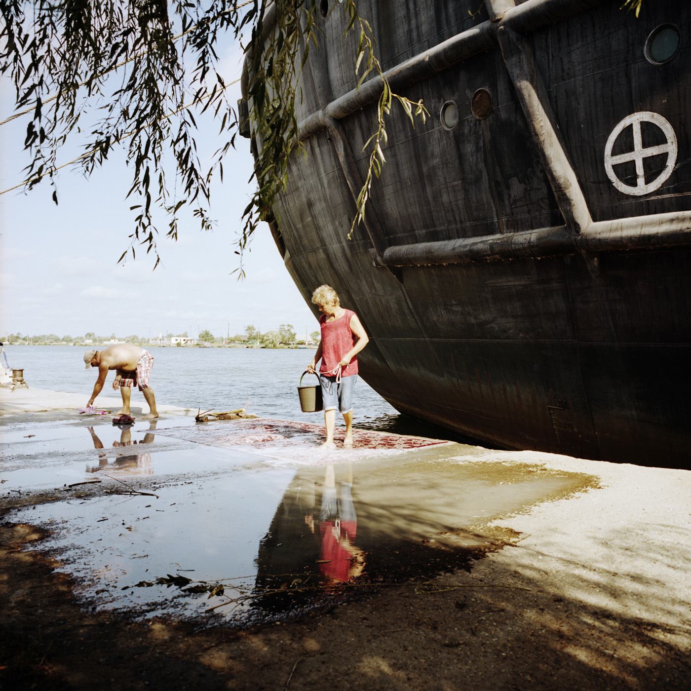  Carpets cleaning along the Danube in Sulina 