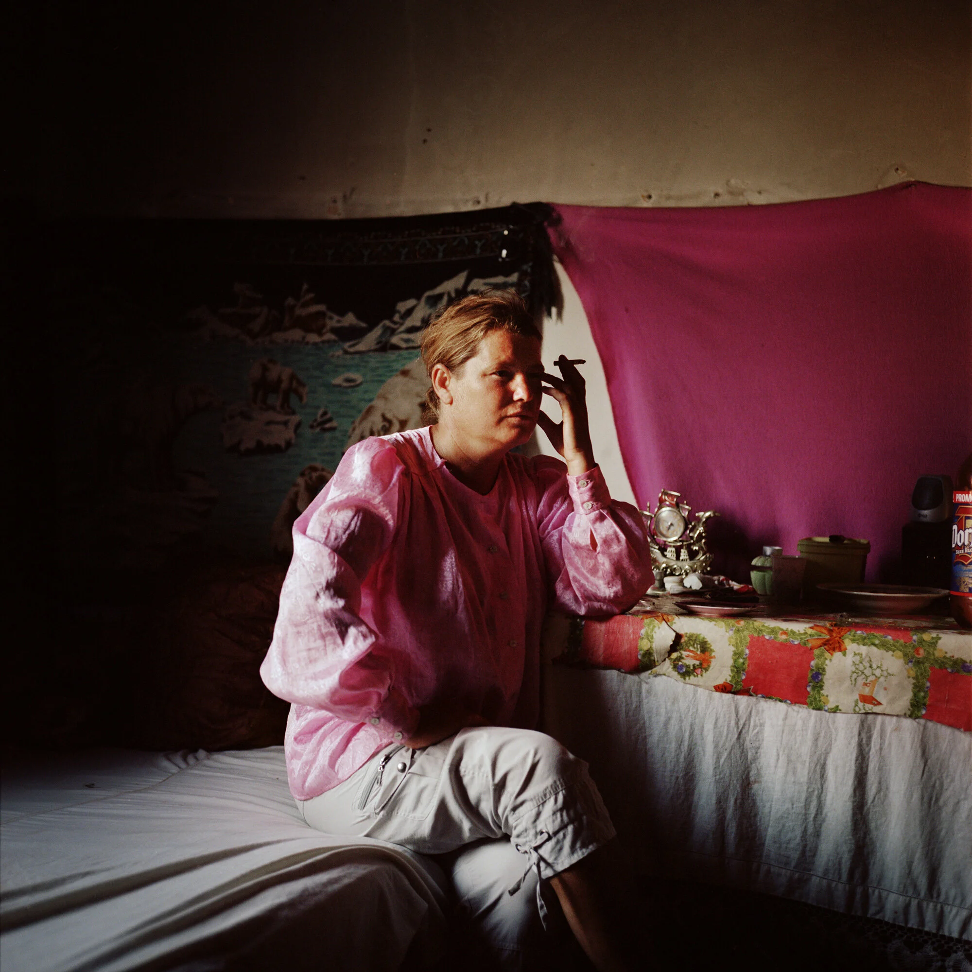 Sulina - Woman smoking