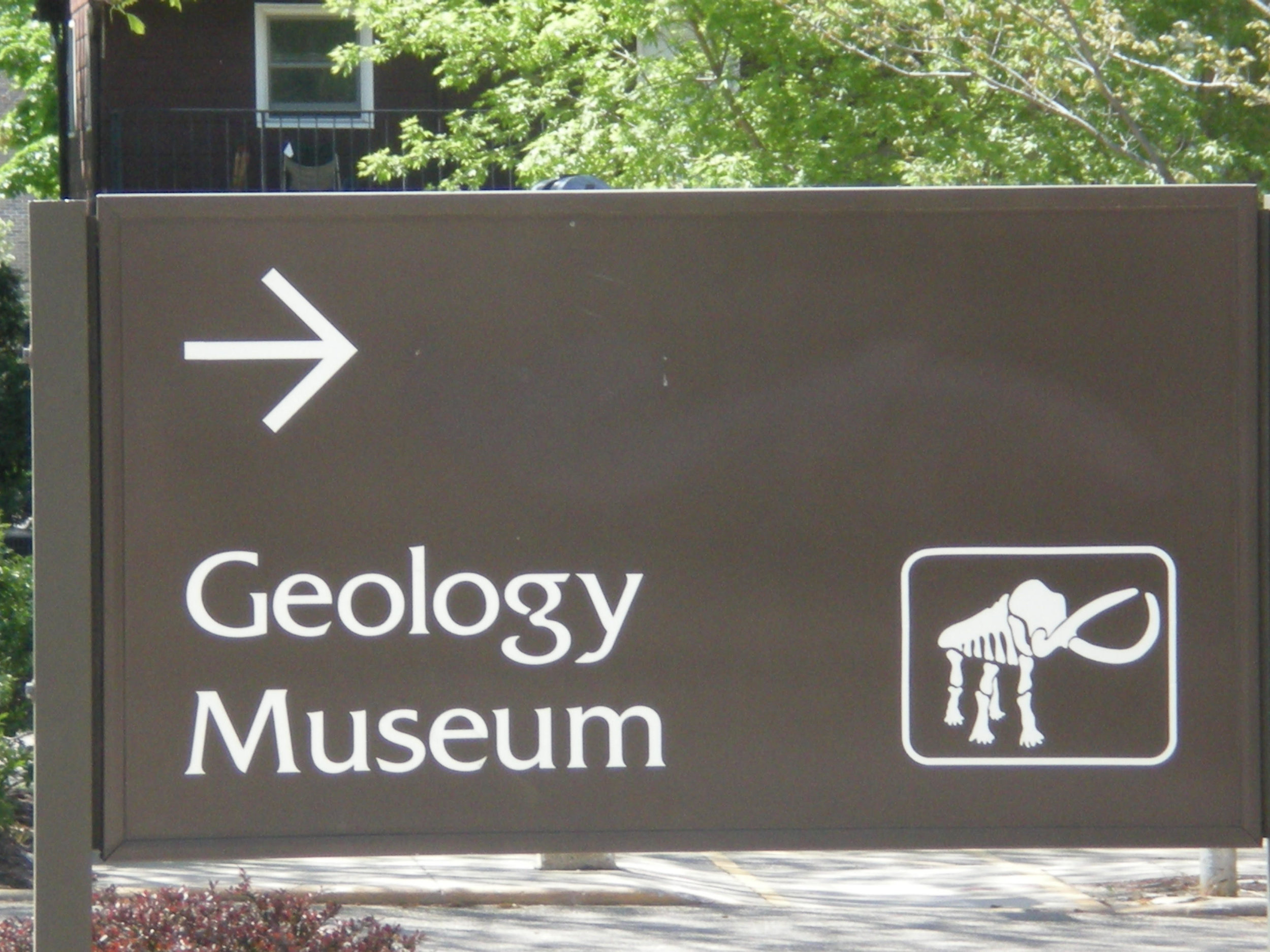  UW-Madison Geology Museum 