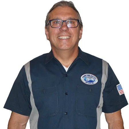 Joey+Bloomquist_owner_transparent1.jpg
