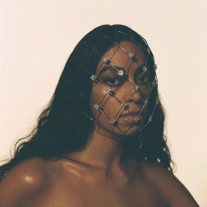 01-solange-7.w700.h700.jpg