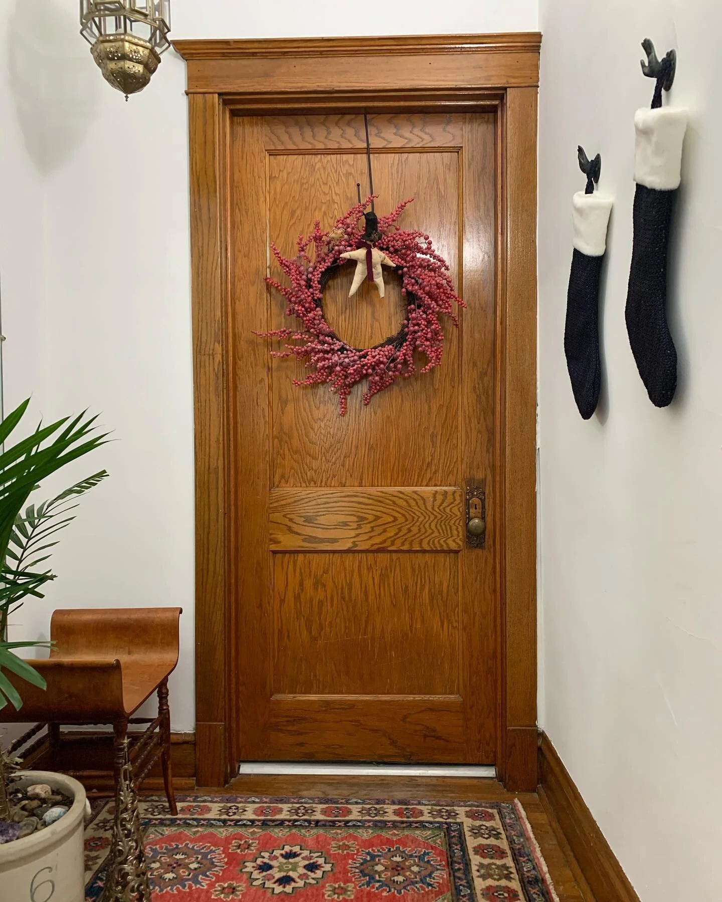 Is it weird that my favorite new spot of my new house is my foyer?? 🚪🌿

Is it weird that I felt guilty posting about buying my first house (bc Covid, 2020, etc.)?? 😷🦠

I decided to post about it because: 
1. You shouldn&rsquo;t feel guilty about 