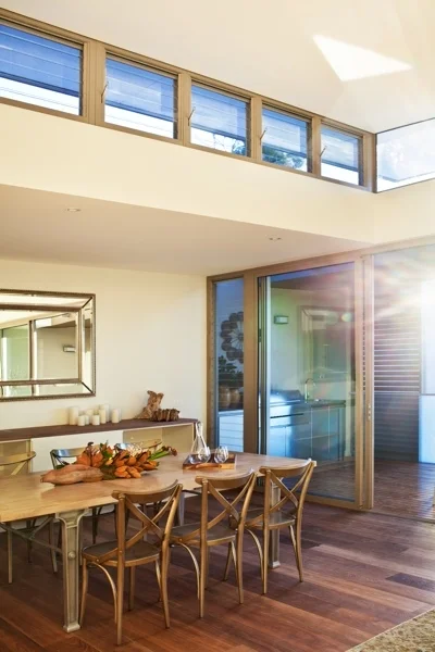 Dining Vertical shot 2.JPG