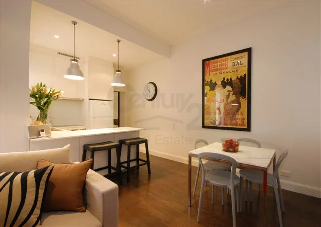 thumbnail_Dining & Kitchen-1.jpg