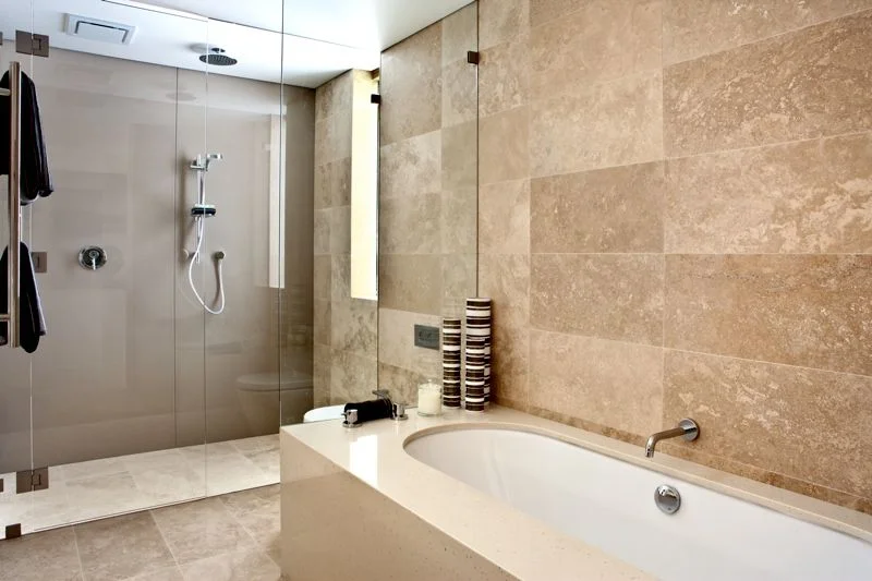 Bathroom 2.jpg