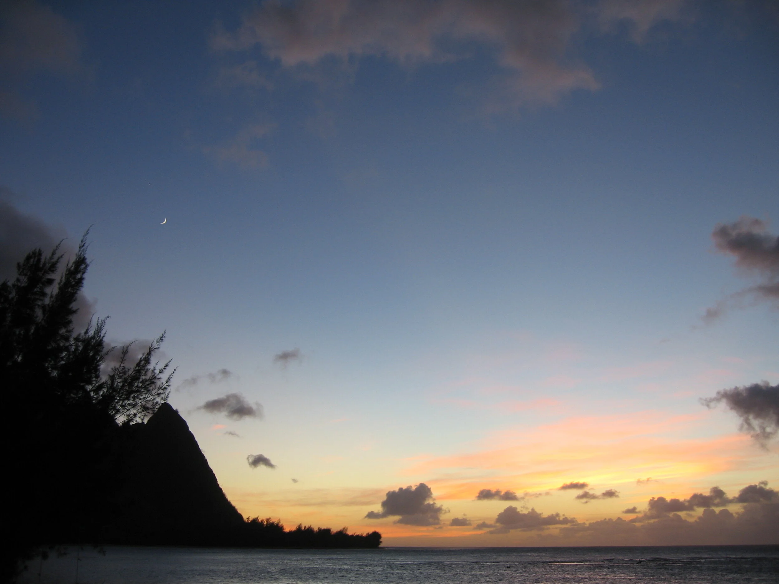 Connie Hunt Photography Makana Stellar and Planetary Alignment (2005)