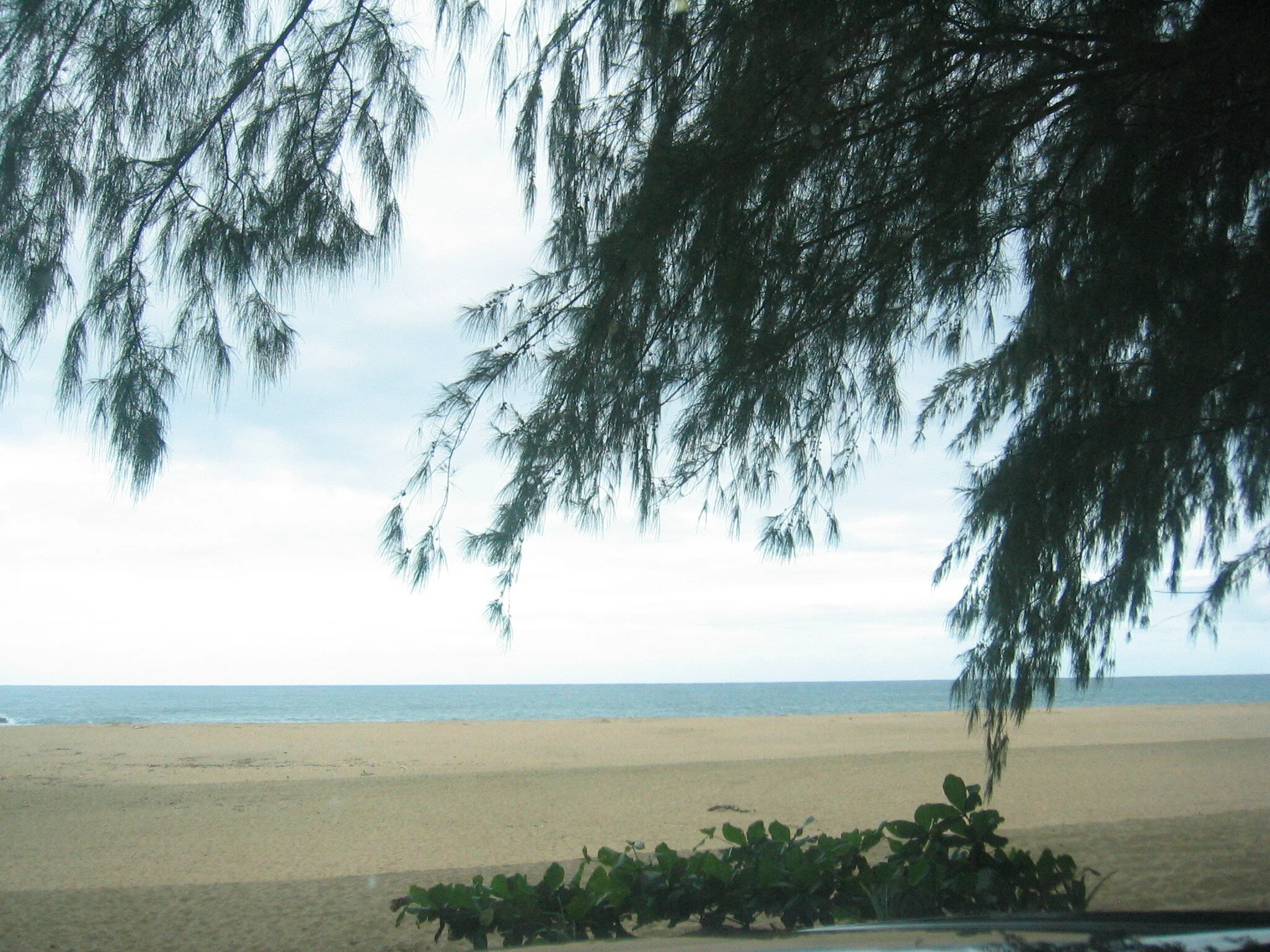 Connie Hunt Photography Lumahai Chill (2004)