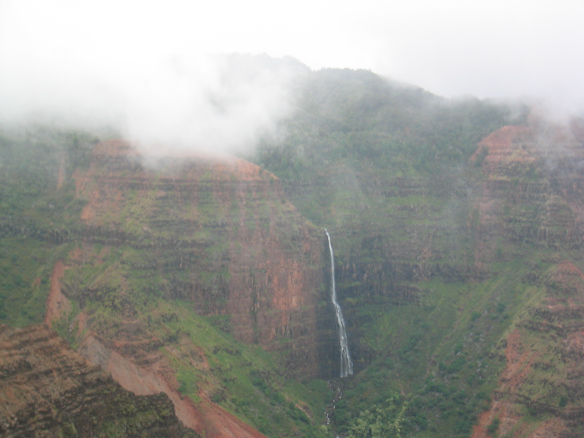 Connie Hunt Photography Waimea Valley Cloudy Falls (2004)