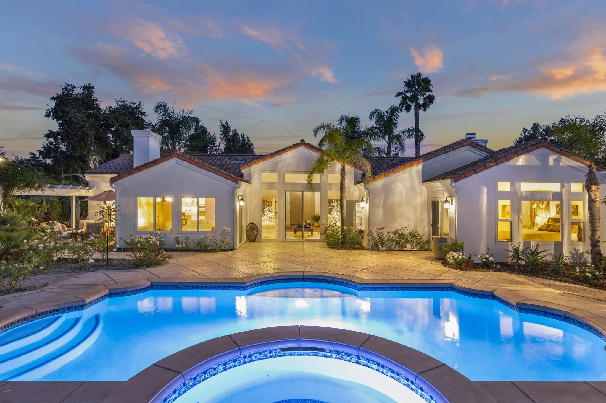 1-web-or-mls-UpmarketMedia_1454 S La-81.jpg