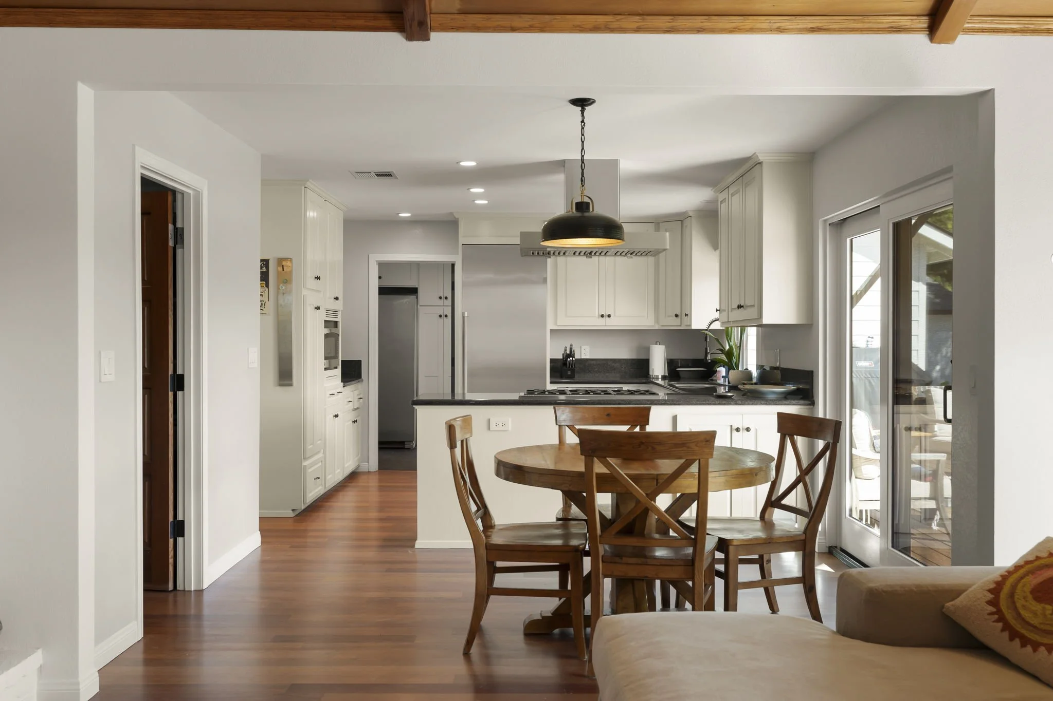 29-web-or-mls-UpmarketMedia-1130Ran-048.JPG