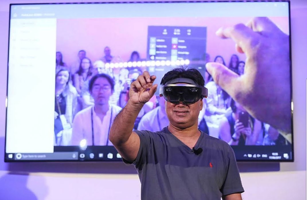 In the future, doctors could virtually “drag in” avatars of other experts from around the world to help advise on procedures