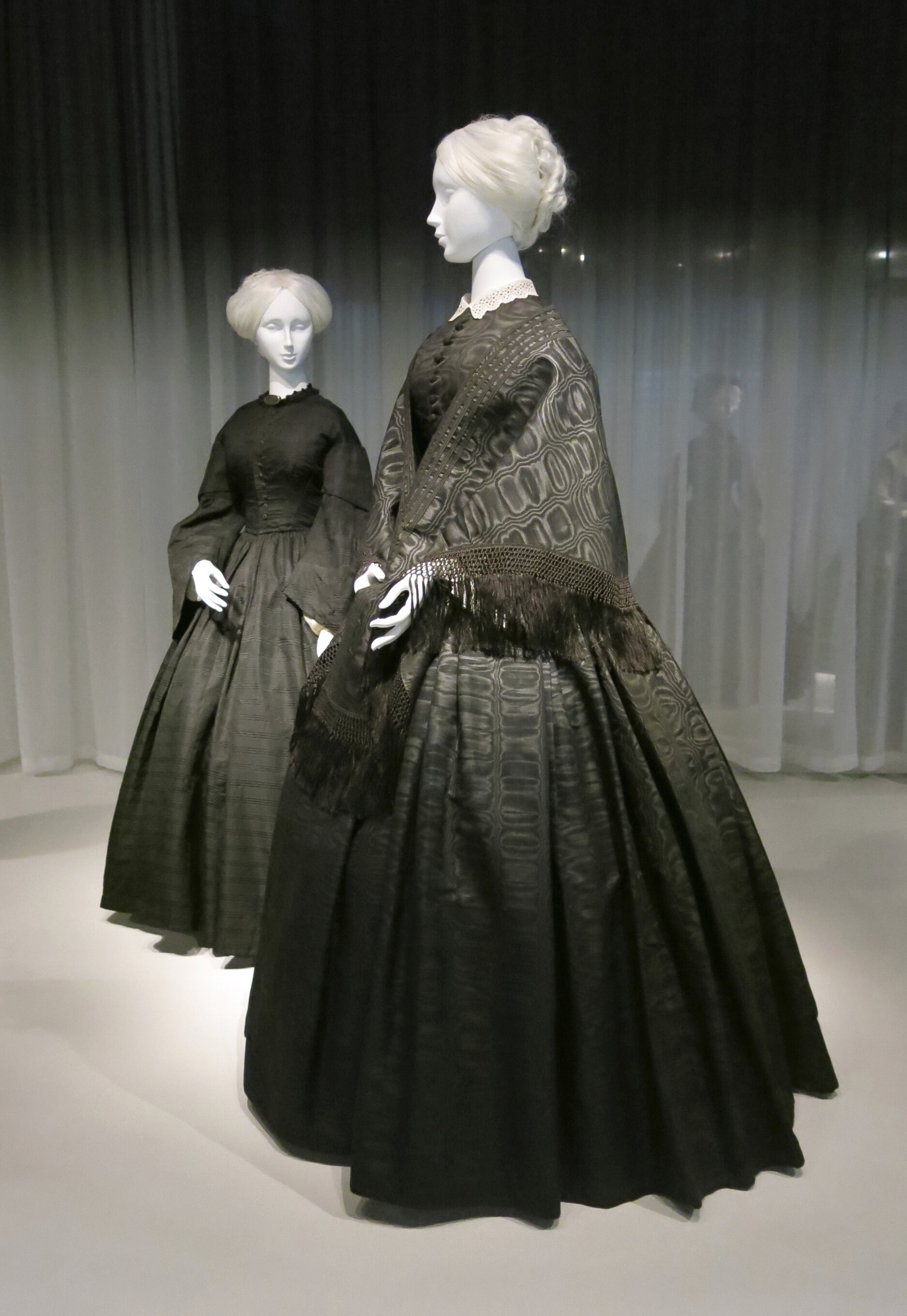 victorian mourning dress