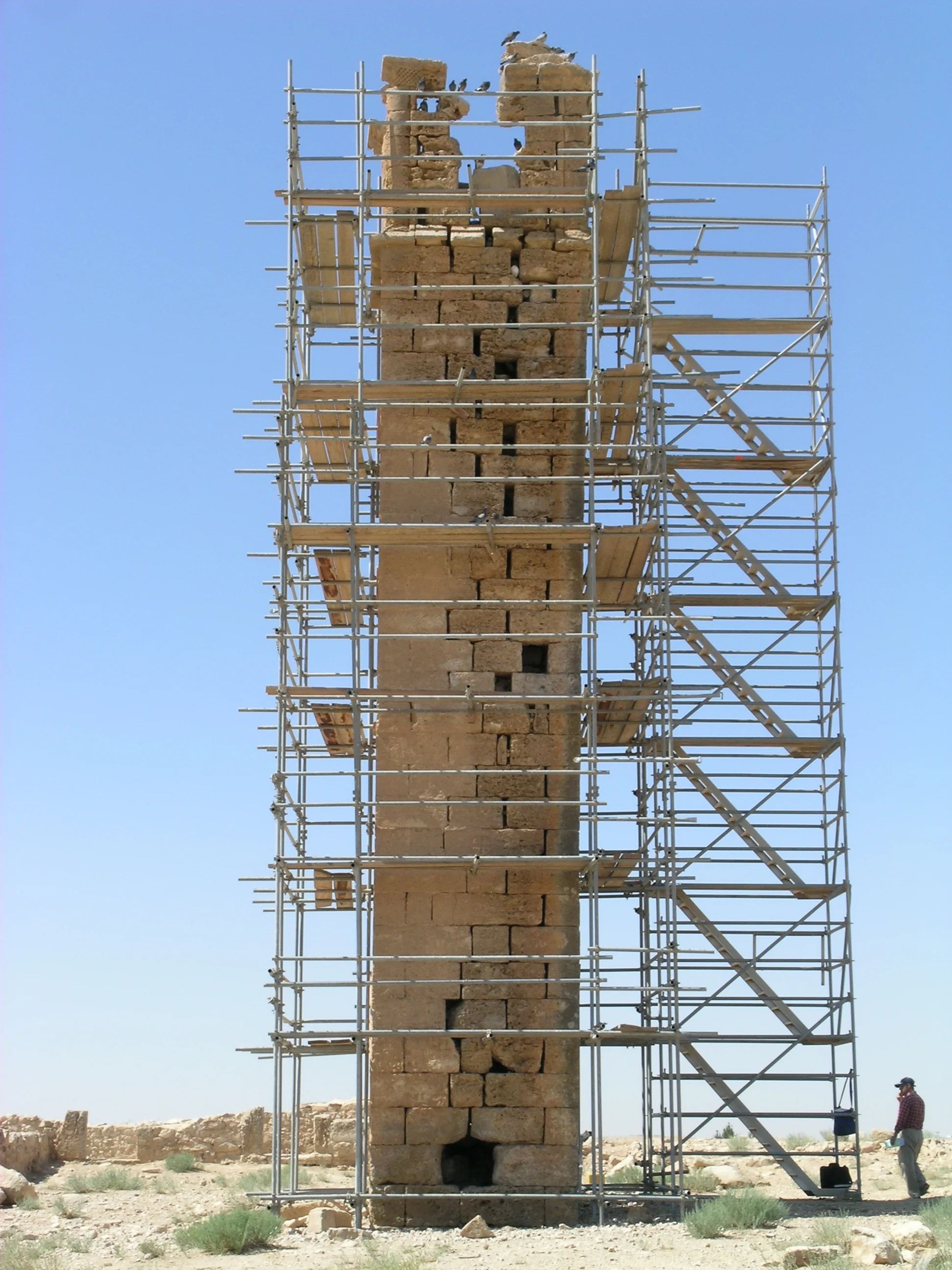  TOUR STYLITE FACADE NORD 