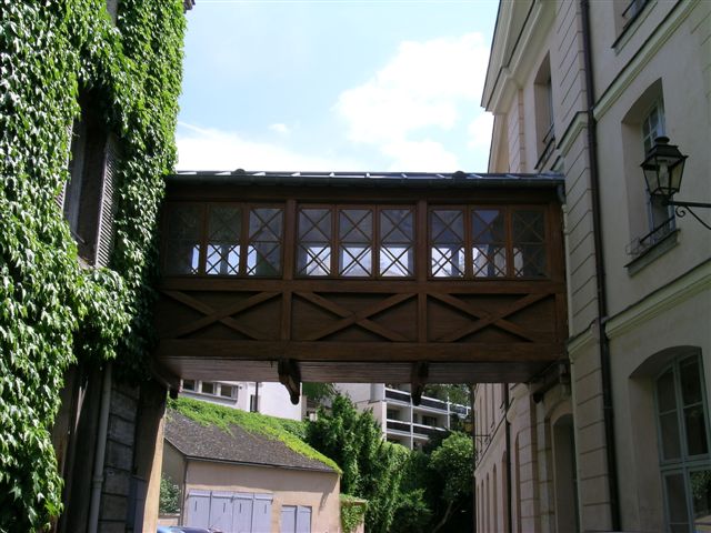  RESTAURATION DE LA PASSERELLE EN TRE LES ATELIERS DE HAUTE LISSE 