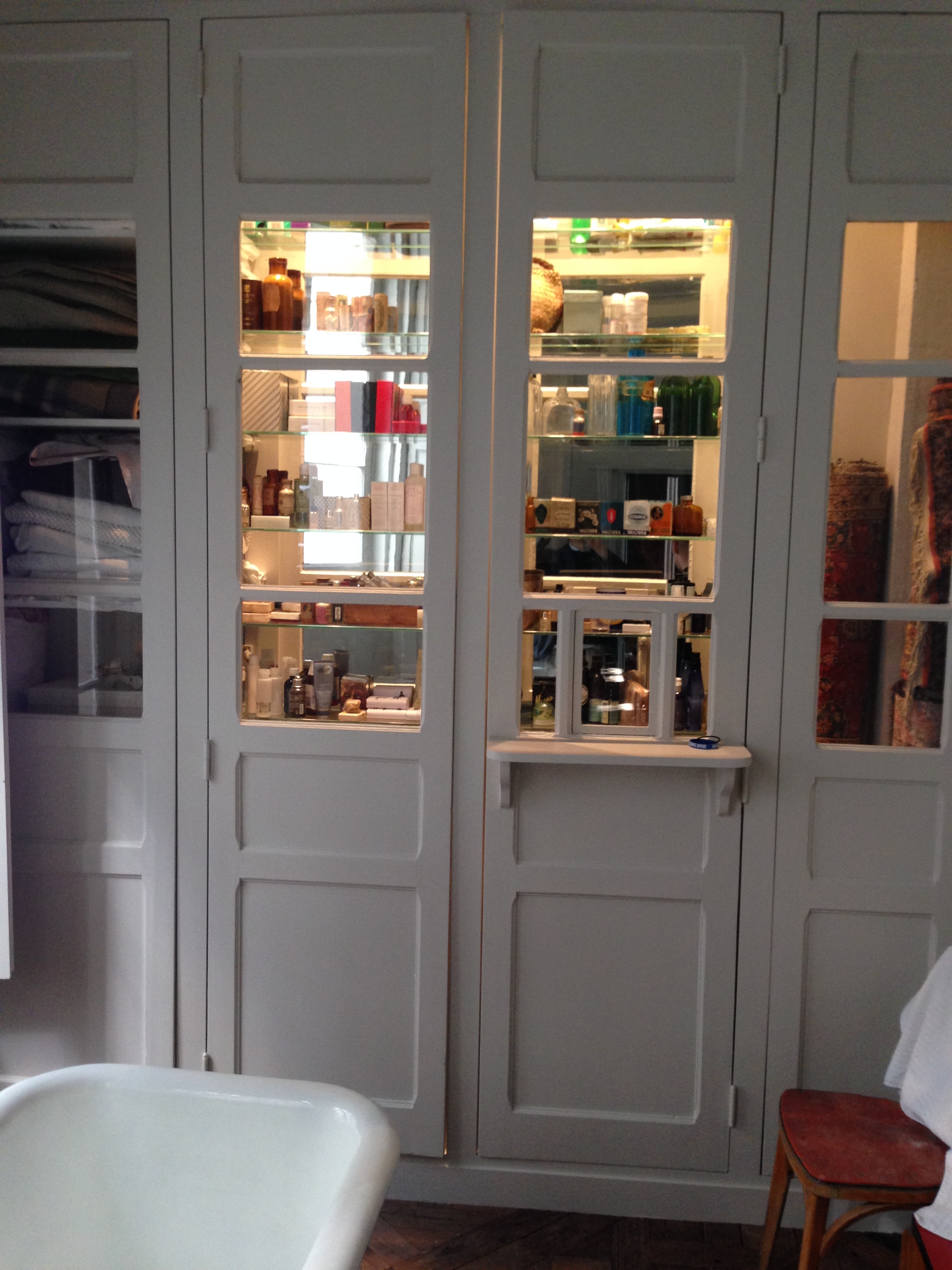  PLACARD DE LA SALLE DE BAIN 