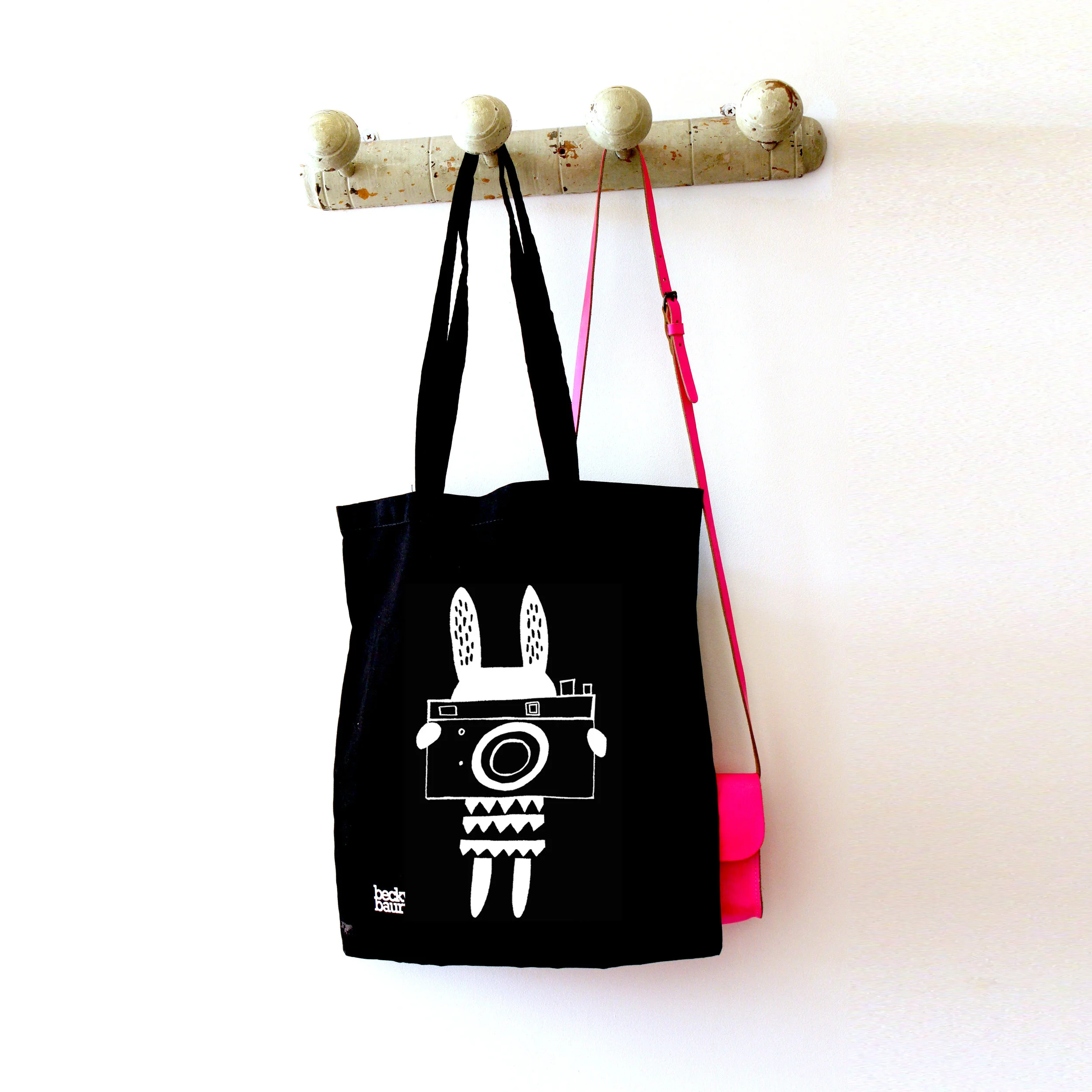 camera bag noths.jpg