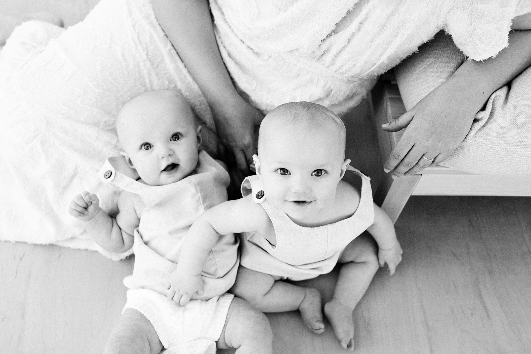 tucson-twins-baby-studio-photography_fletcher-and-co_003.jpg