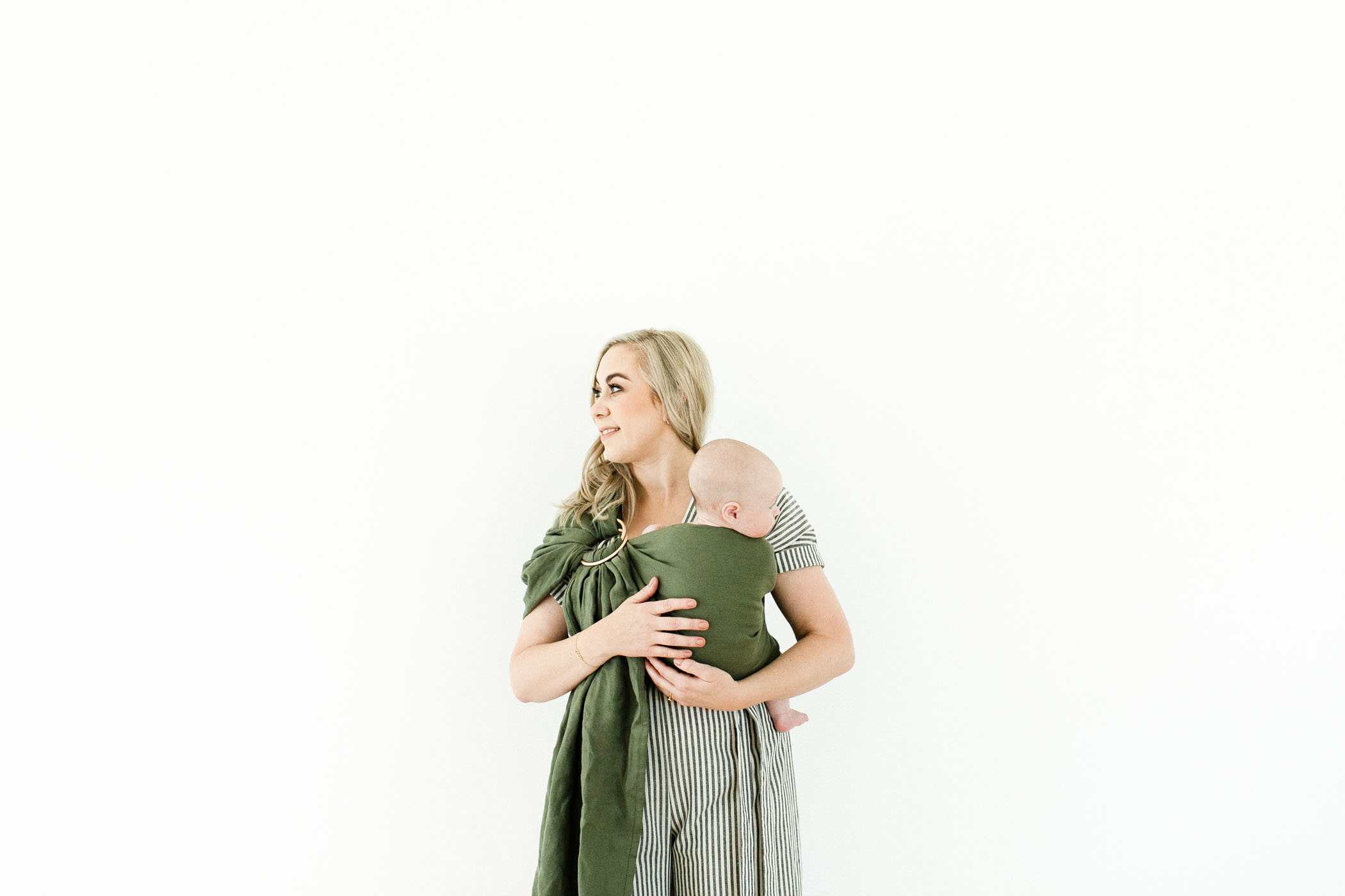 tucson-baby-child-photographer_baby-wearing-mom_fletcher-and-co 024.png