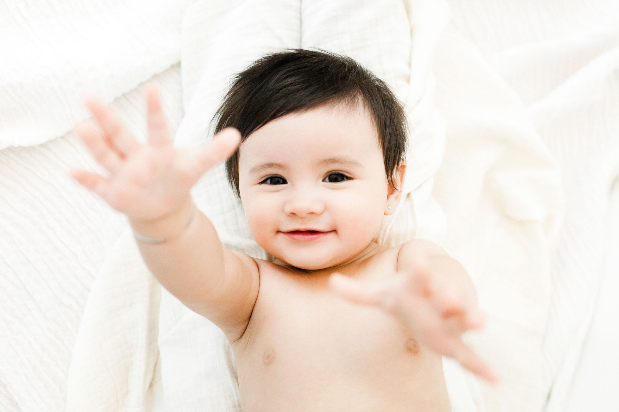 natural-light-six-month-old-baby-session_fletcher-and-co-tucson_gomez 020.jpg
