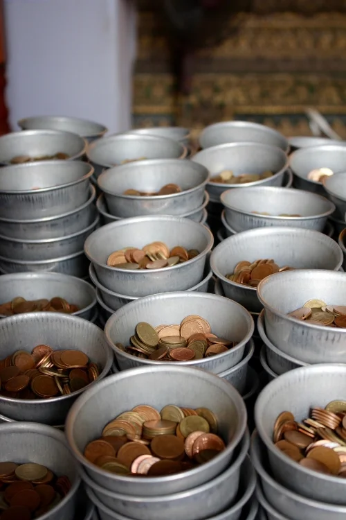 loose-change-1167839_1280.jpg