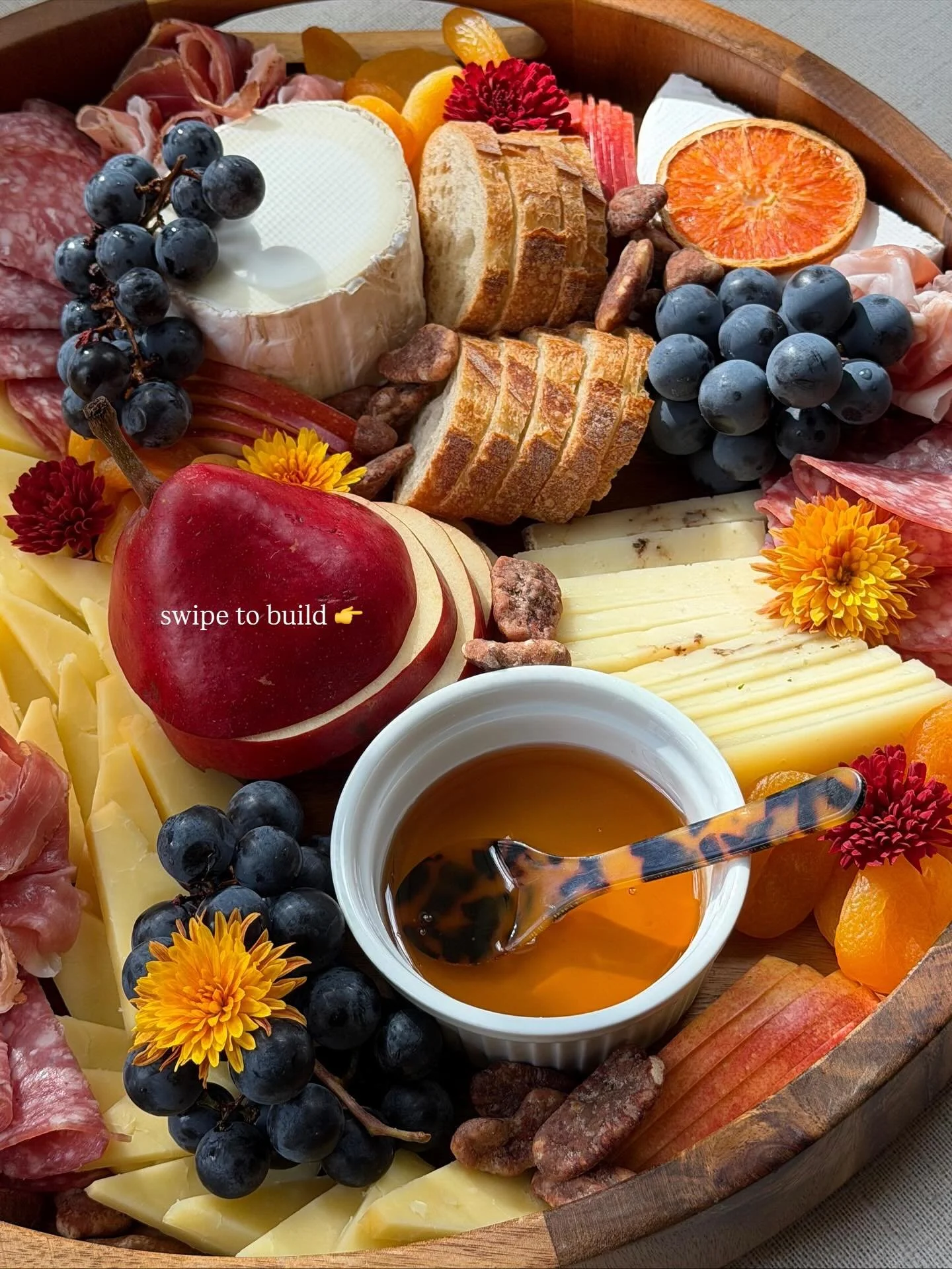 I&rsquo;ll Bring The&hellip; THANKSGIVING CHEESE PLATE! 🧀 SAVE this tutorial using my @cheesebynumbers method, and swipe to the end for one of my favorite food styling tricks 🔥

1 - CHEESE: Truffle Pecorino, Smoked Cheddar, Camembert, Bucheron 
2 -