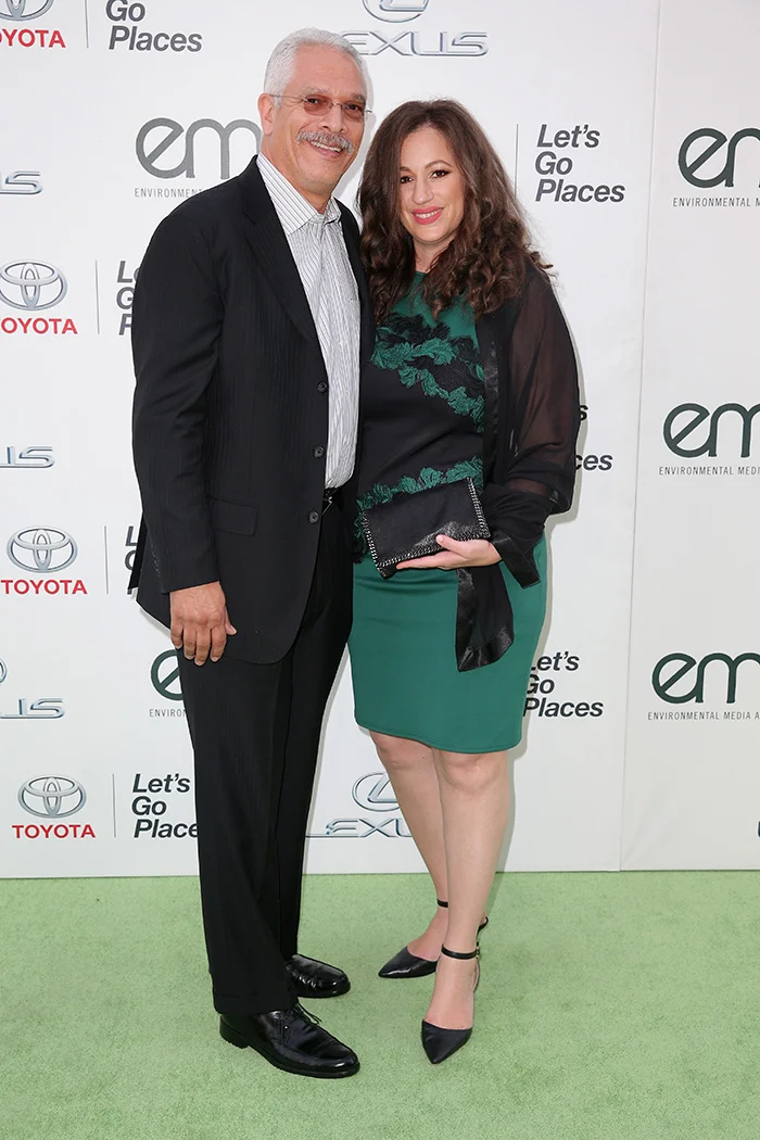 Kelly-Vlahakis-Hanks-.jpg