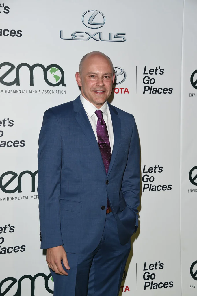 RobCorddry2.jpg