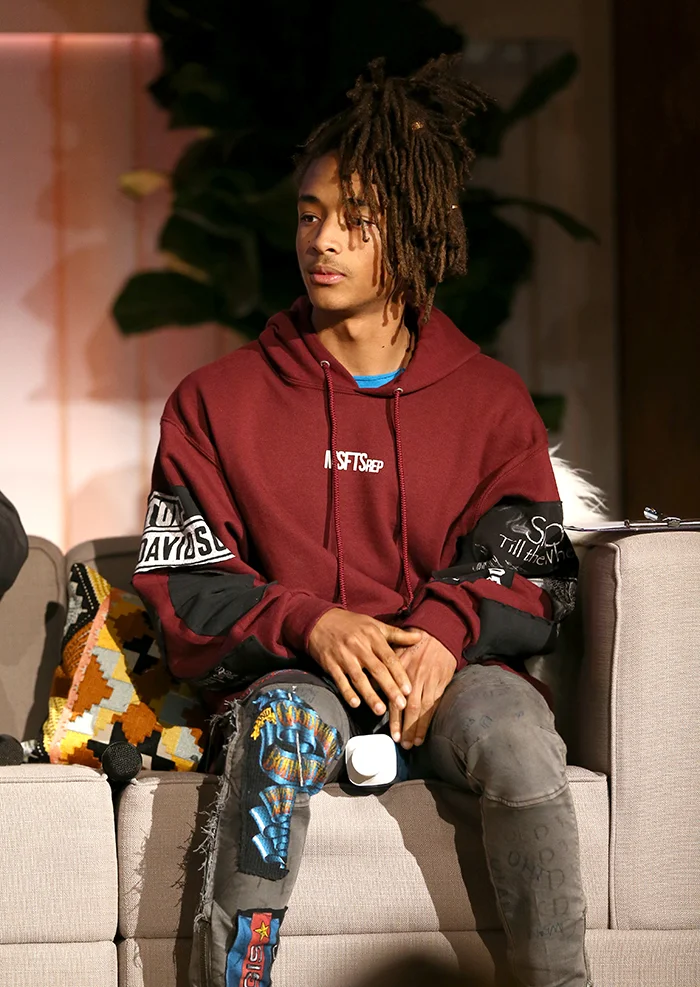 657047726-copy.jpg
