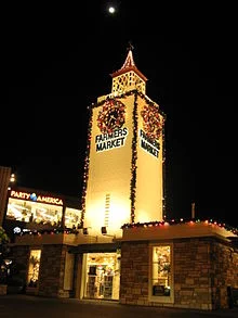 220px-Farmers_Market_Los_Angeles.jpg