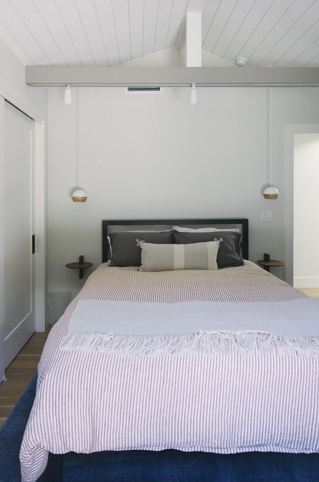 23 Guest Bedroom_Y05A2953.jpg