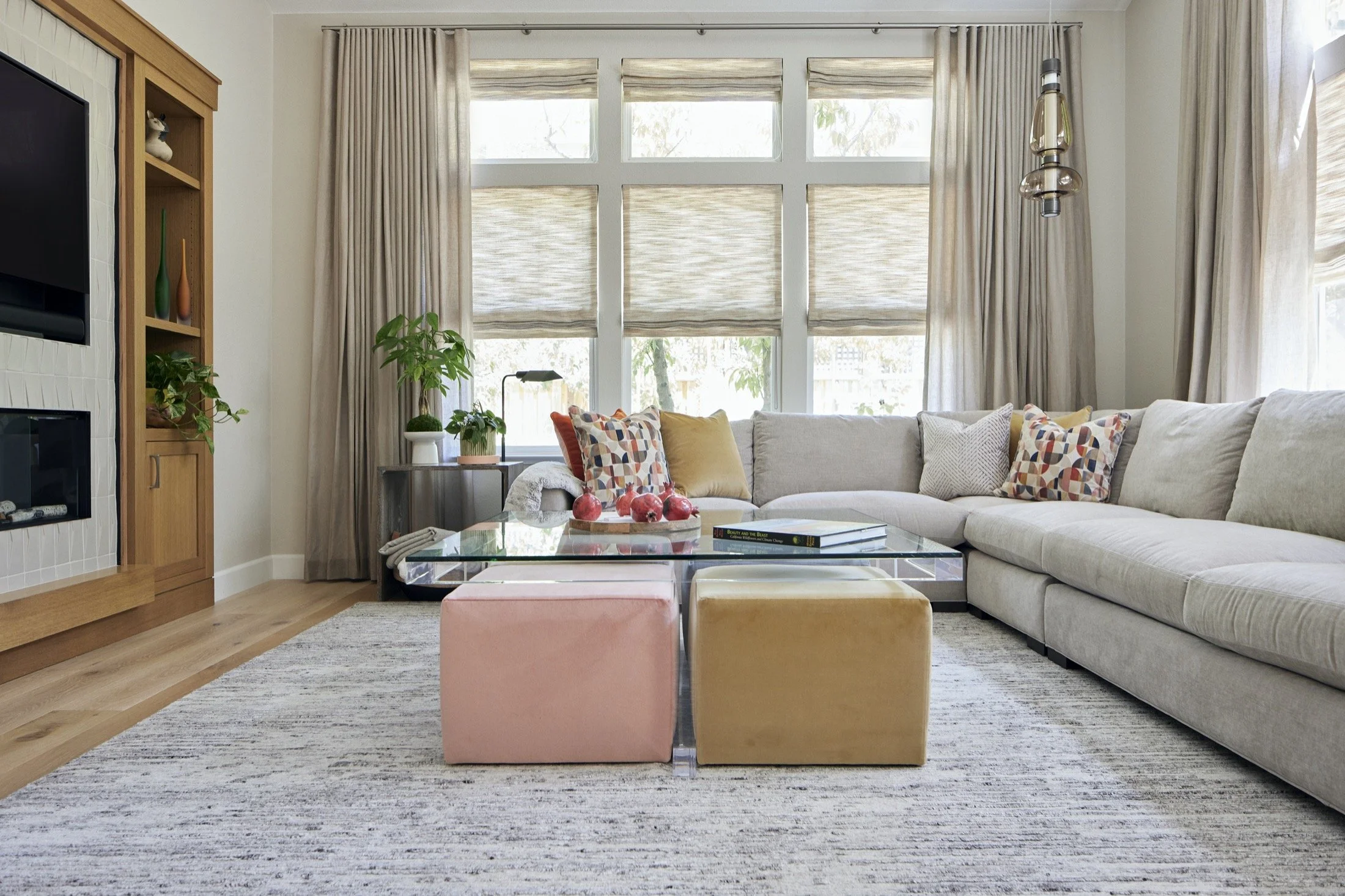1. Great Room close up ottomans:table Sonoma_Project_05A5625.jpg
