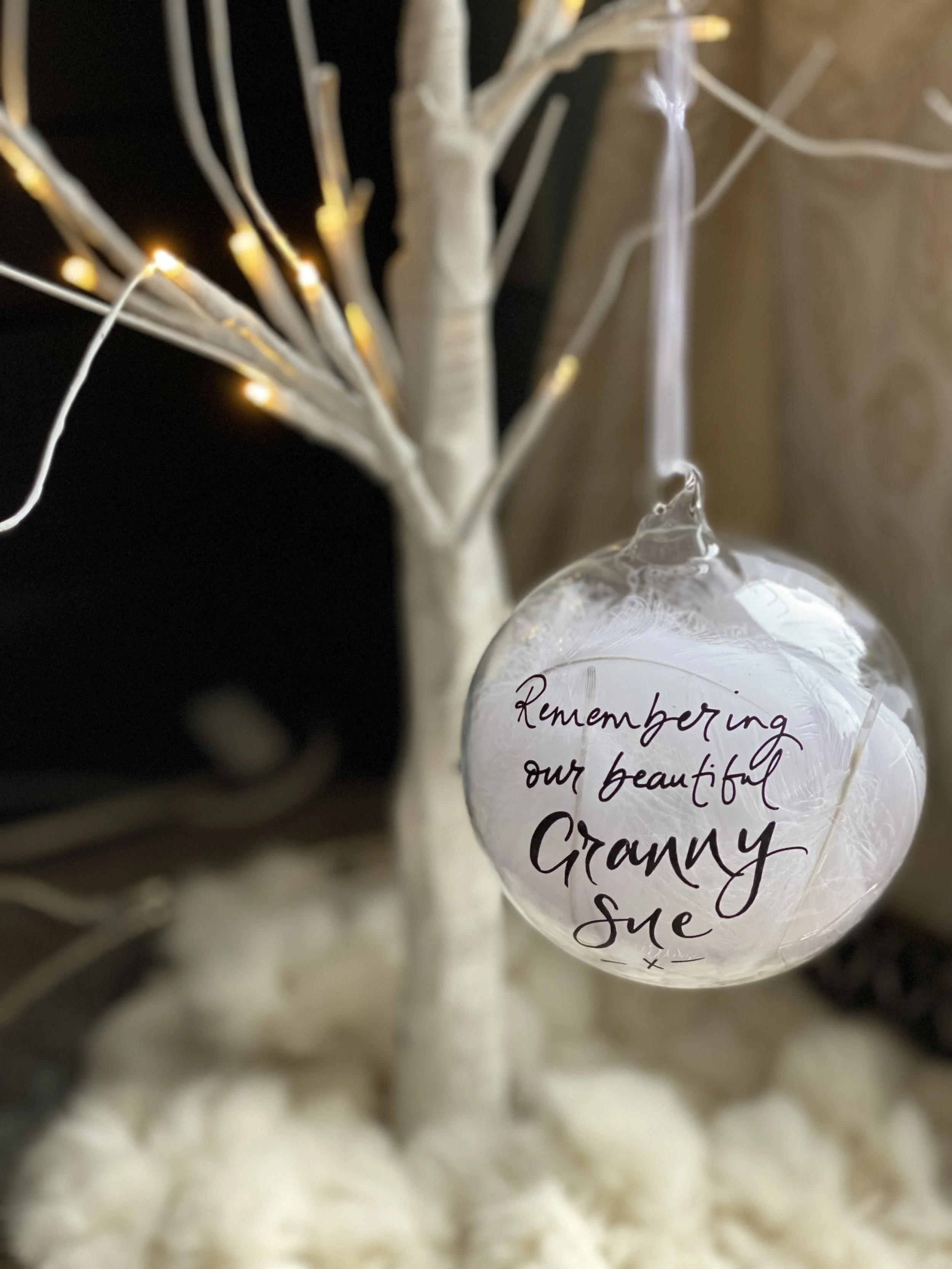 Remembrance bauble.JPG