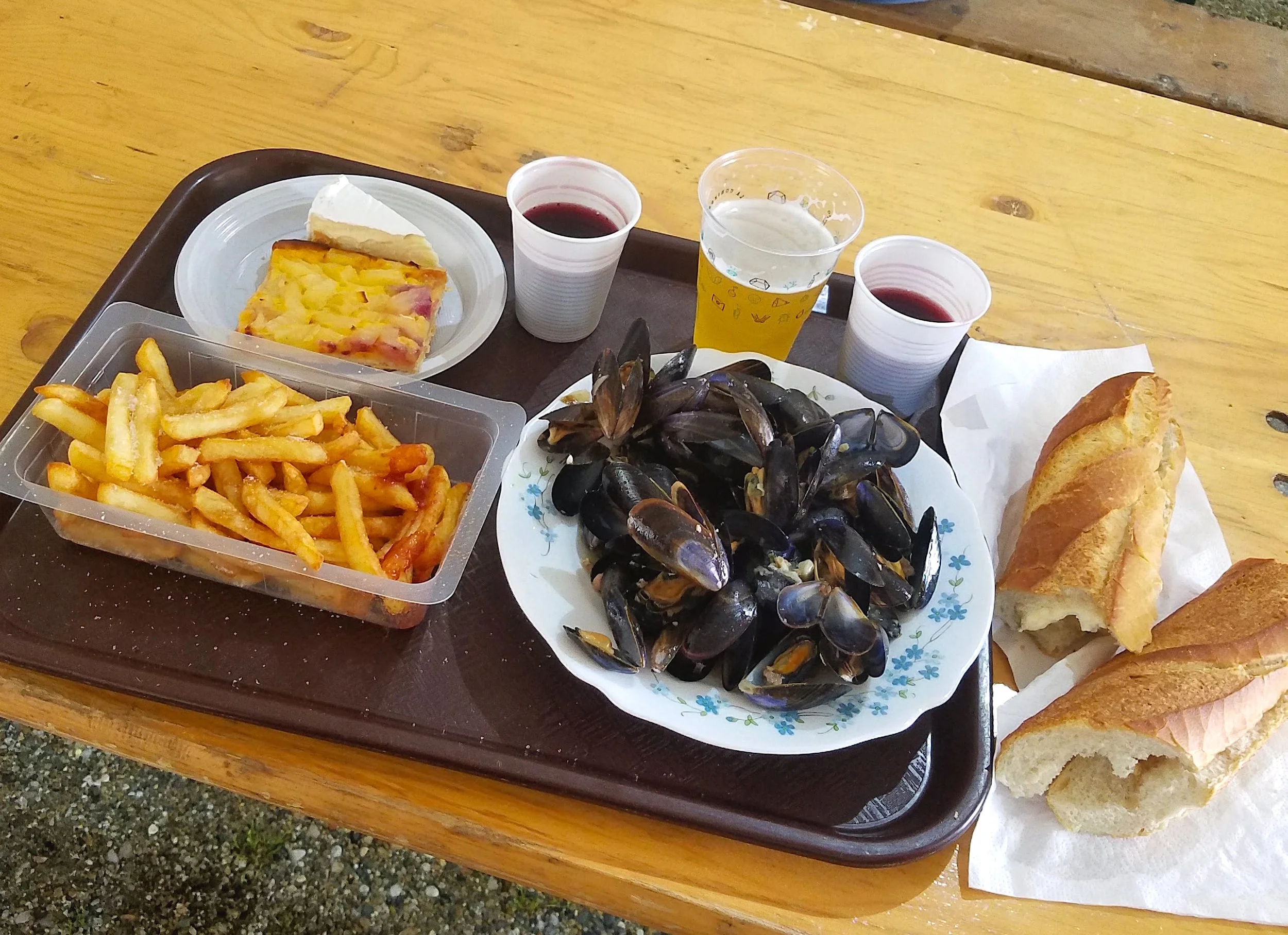 Ordering was difficult, but we ended up with an extra glass of wine, so it was all worth it.