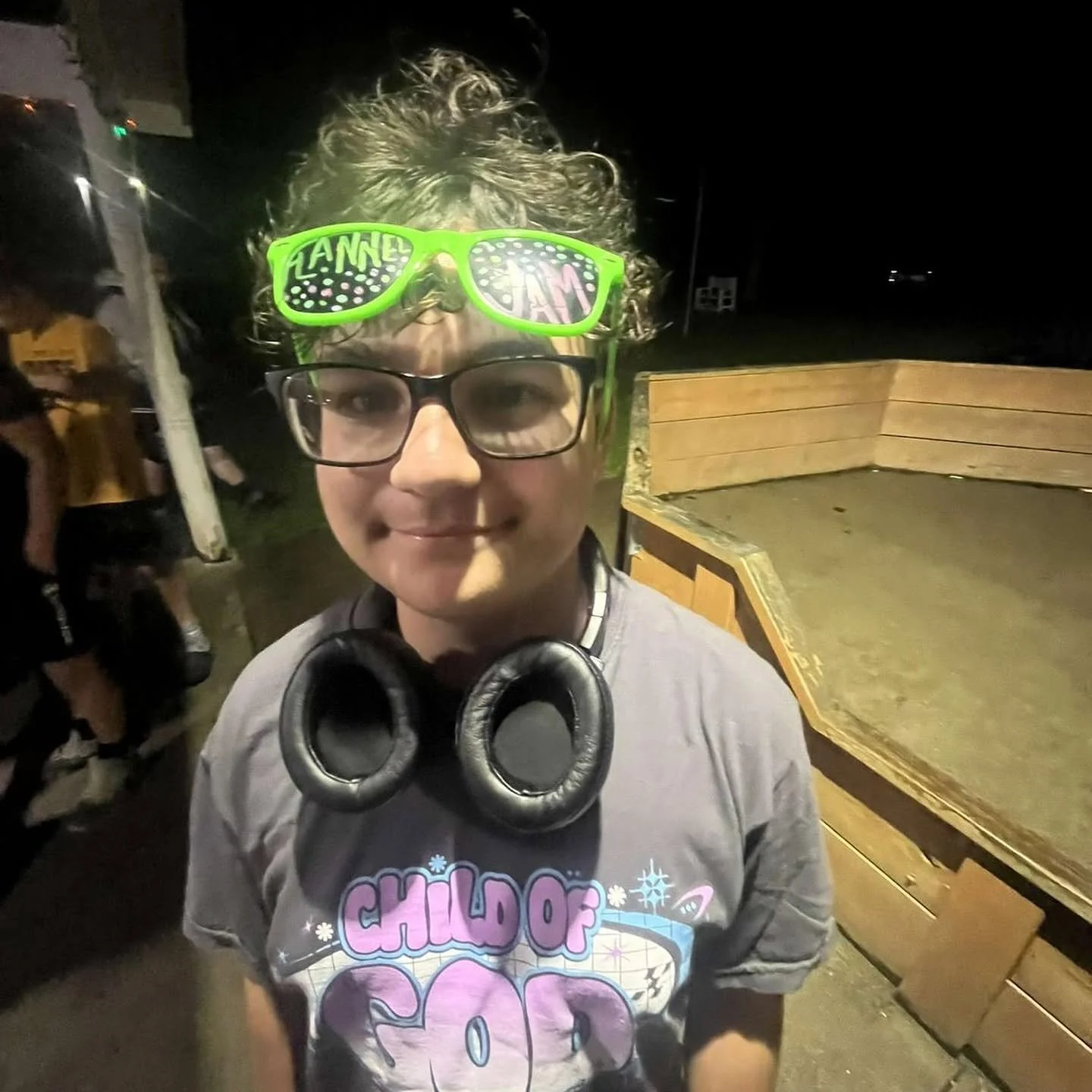 fjam2024_glasses.jpg
