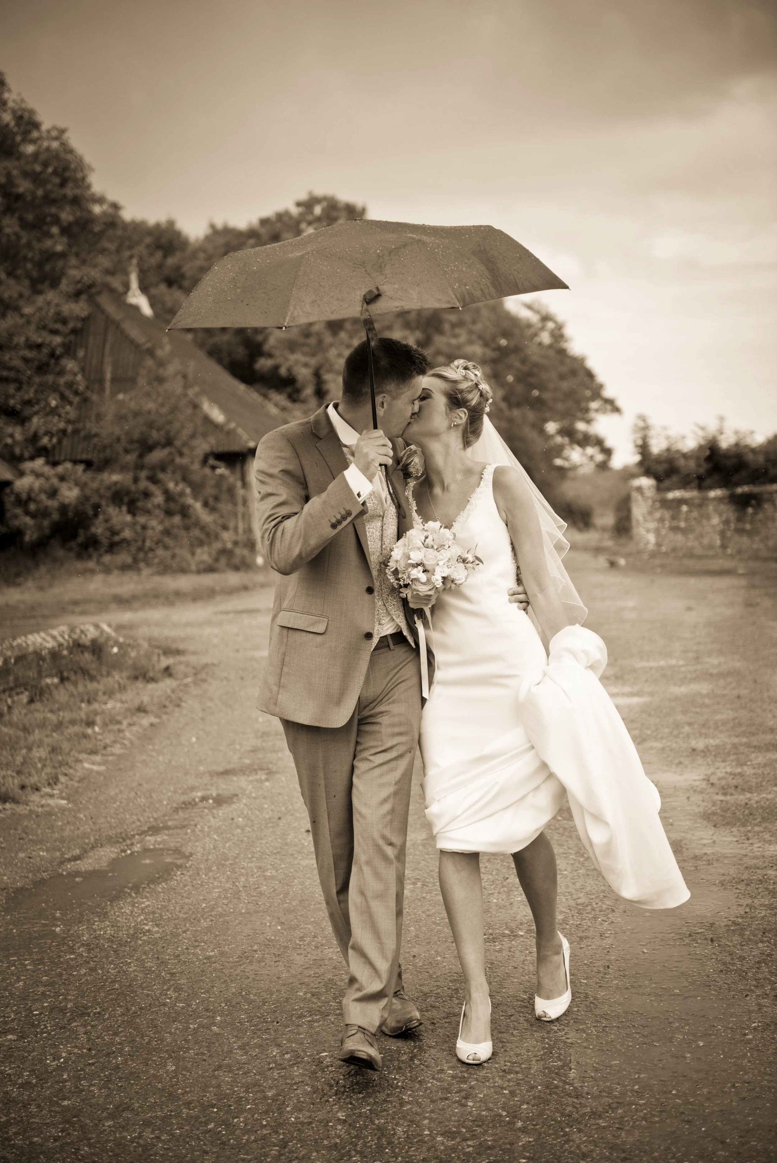 A beautiful country wedding with a church reception then celebrations after at Chapel Barn , Bolney. Rustic, boho, romantic wedding photography in Sussex.