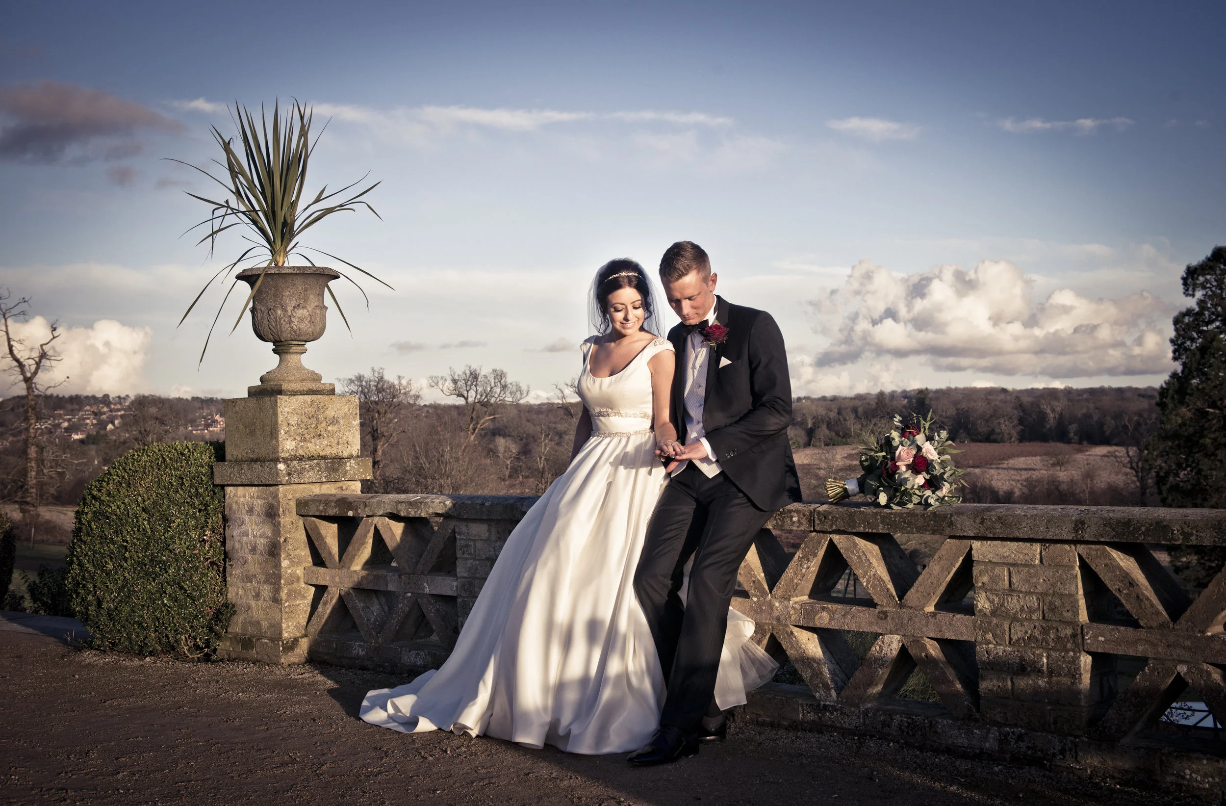Bride and Groom Wedding Photography Sussex | Buxted Park Sussex Photography | Classic Elegant Wedding Photography Sussex